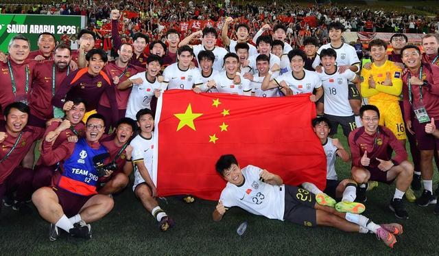 开云平台-北青：安东尼奥在队风队纪方面很严，备战期间禁止球员点外卖